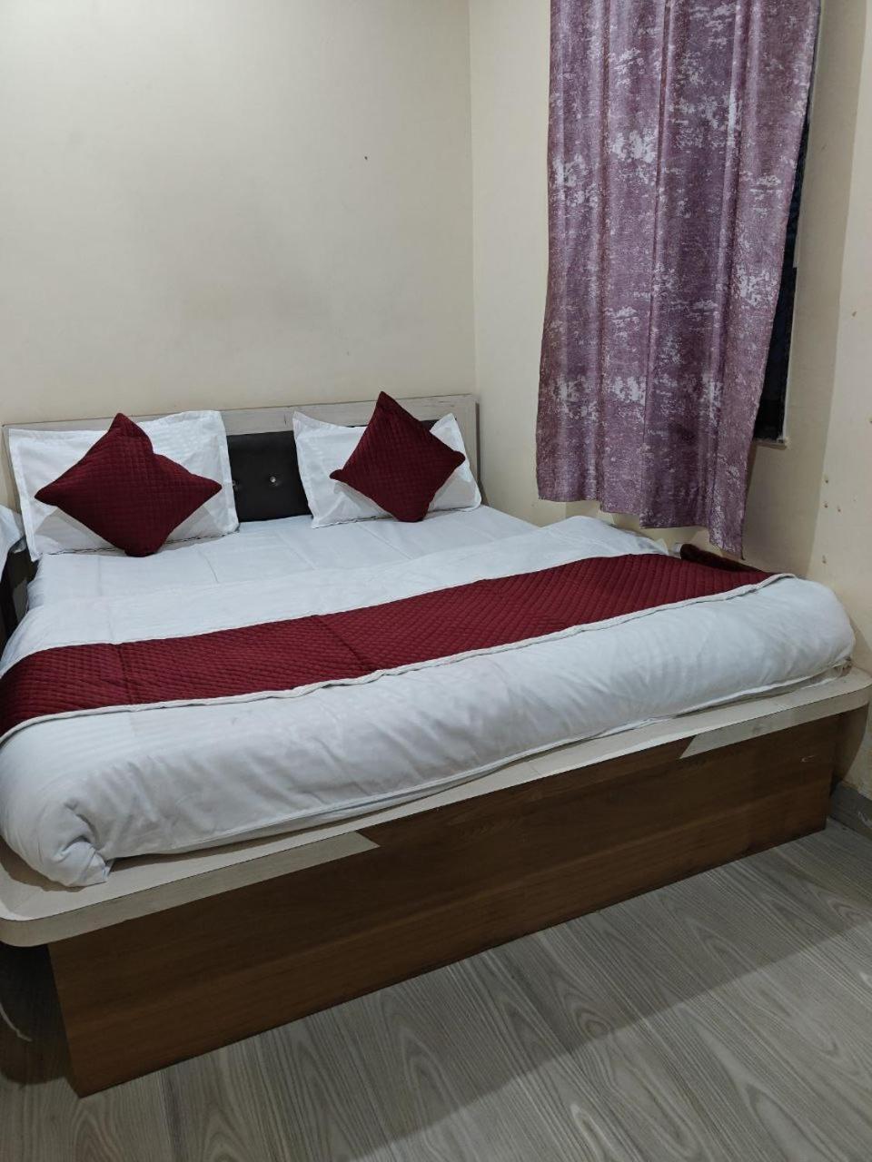 Hotel Shyam Sarover And Restaurant Ringas Exterior photo